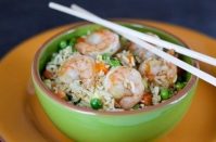 Как вкусно приготовить креветки с рисом