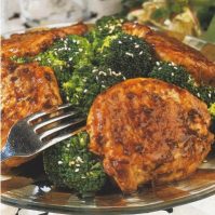 Сытное мясо под соусом: блюдо для первой группы крови