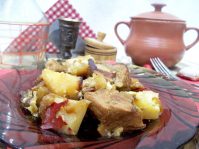 Картошка с мясом в горшочках: пошаговый мастер-класс
