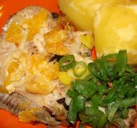 Вкусная камбала с грибами и апельсинами